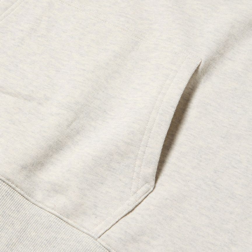 ニューエラのパーカー