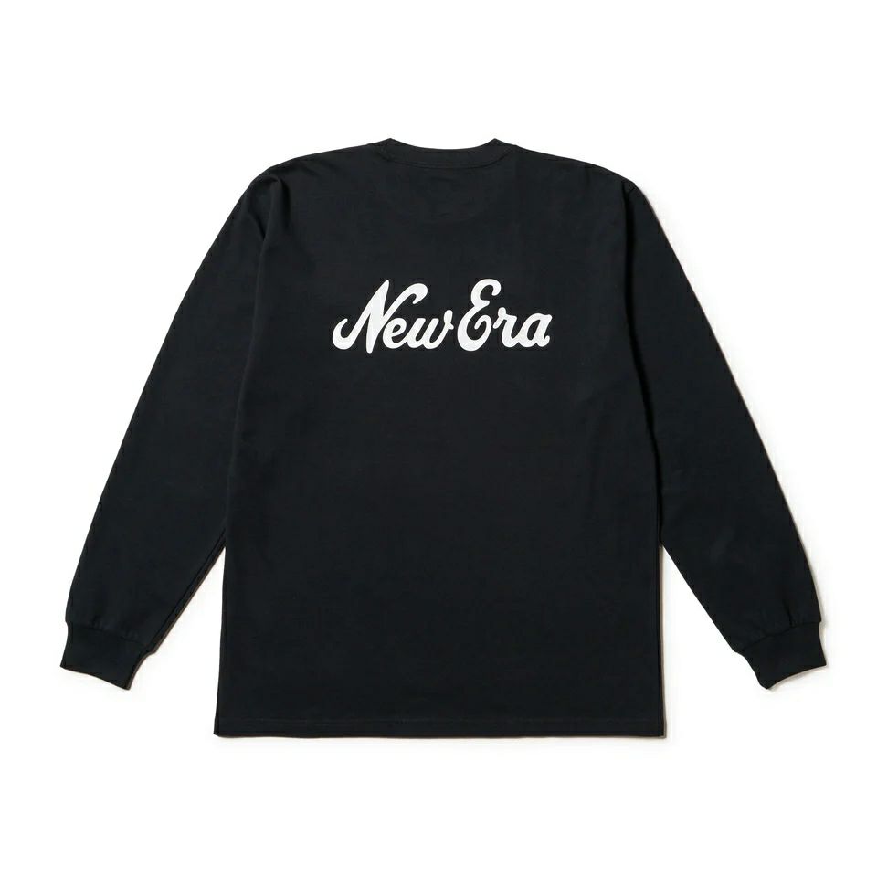 ニューエラのTシャツ