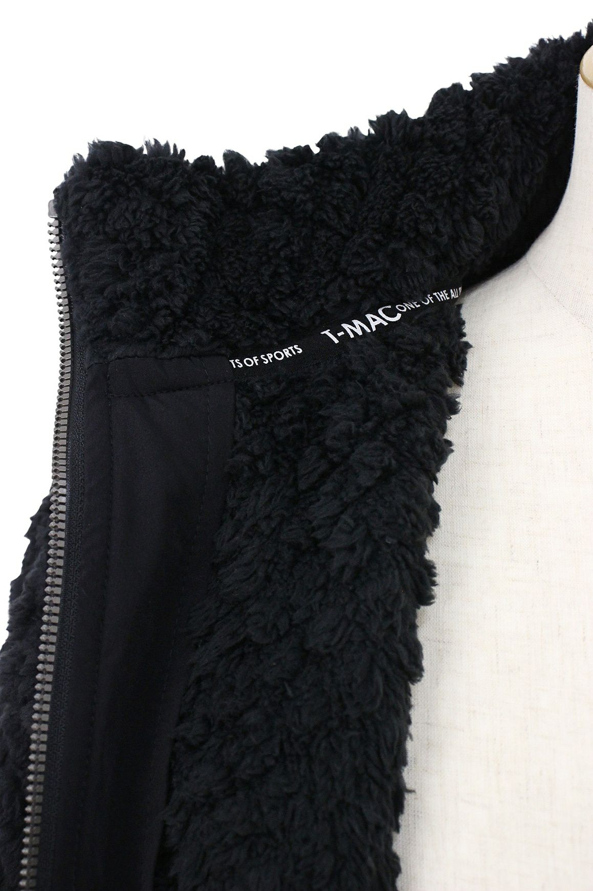 ティーマックのブルゾン