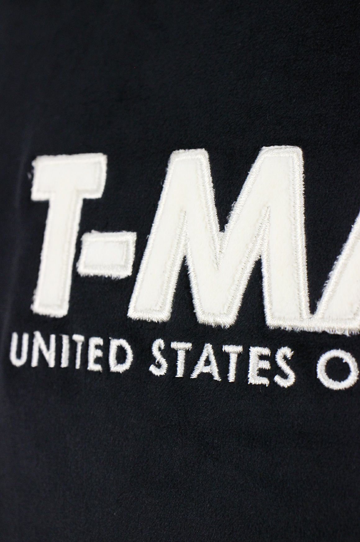 ティーマックのトレーナー