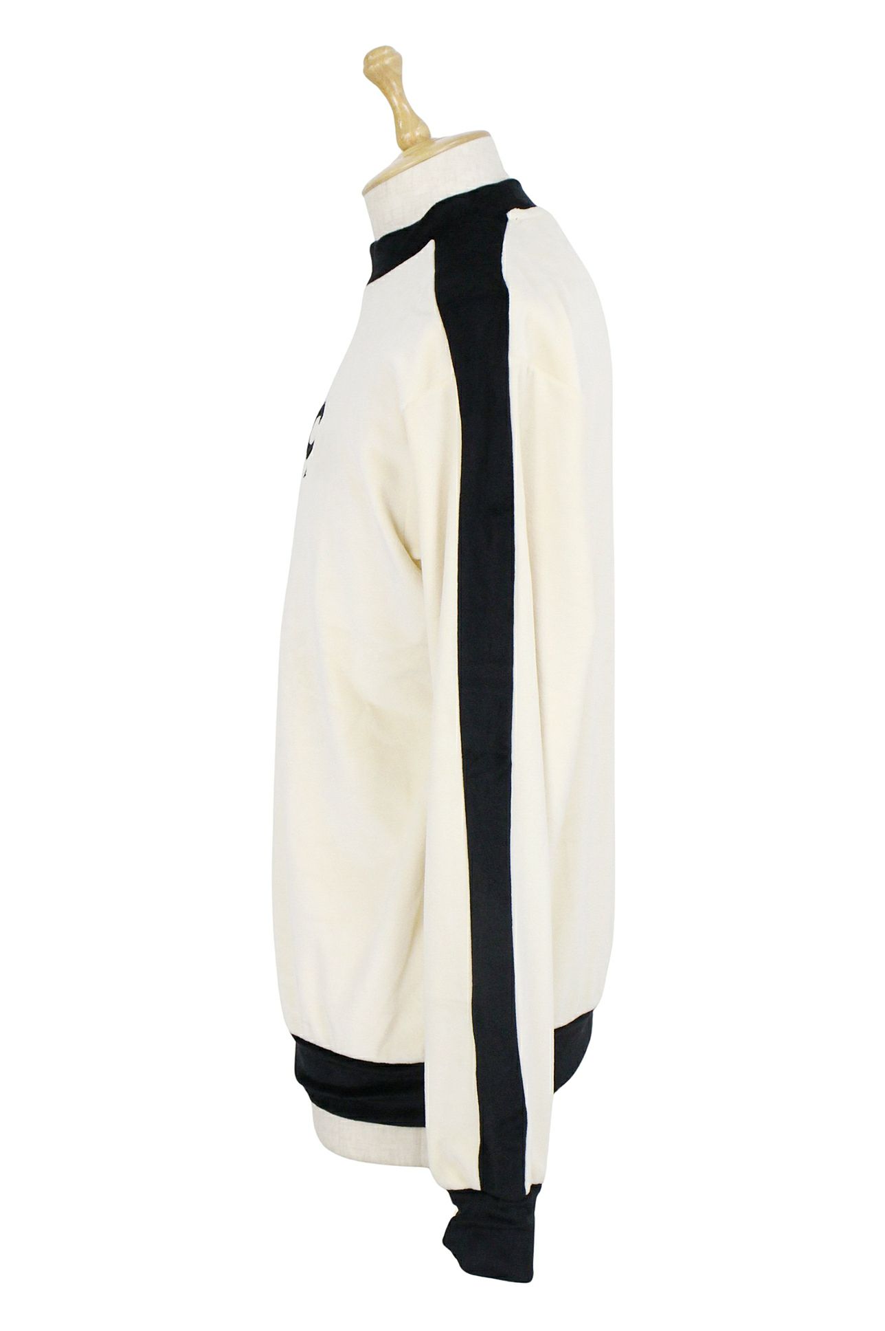 ティーマックのトレーナー