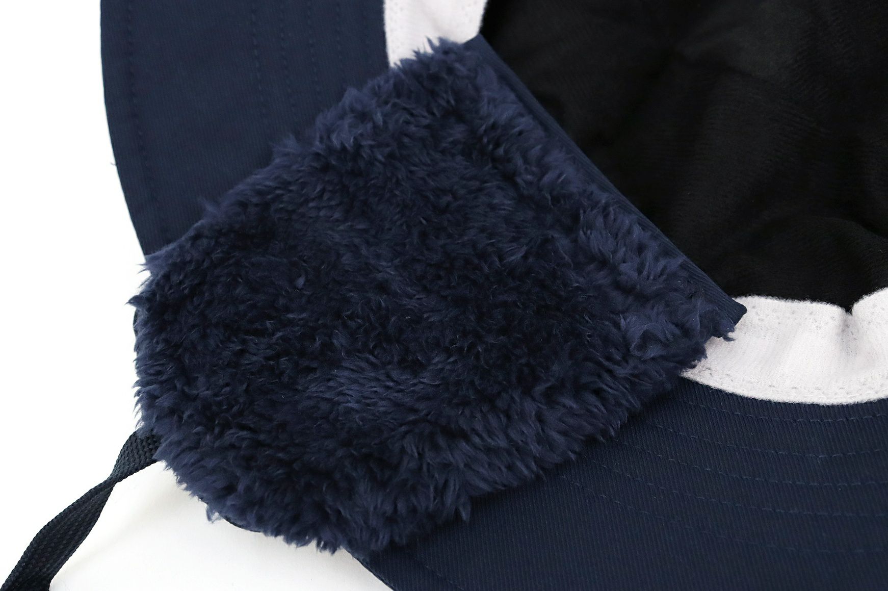 アンパスィのハット