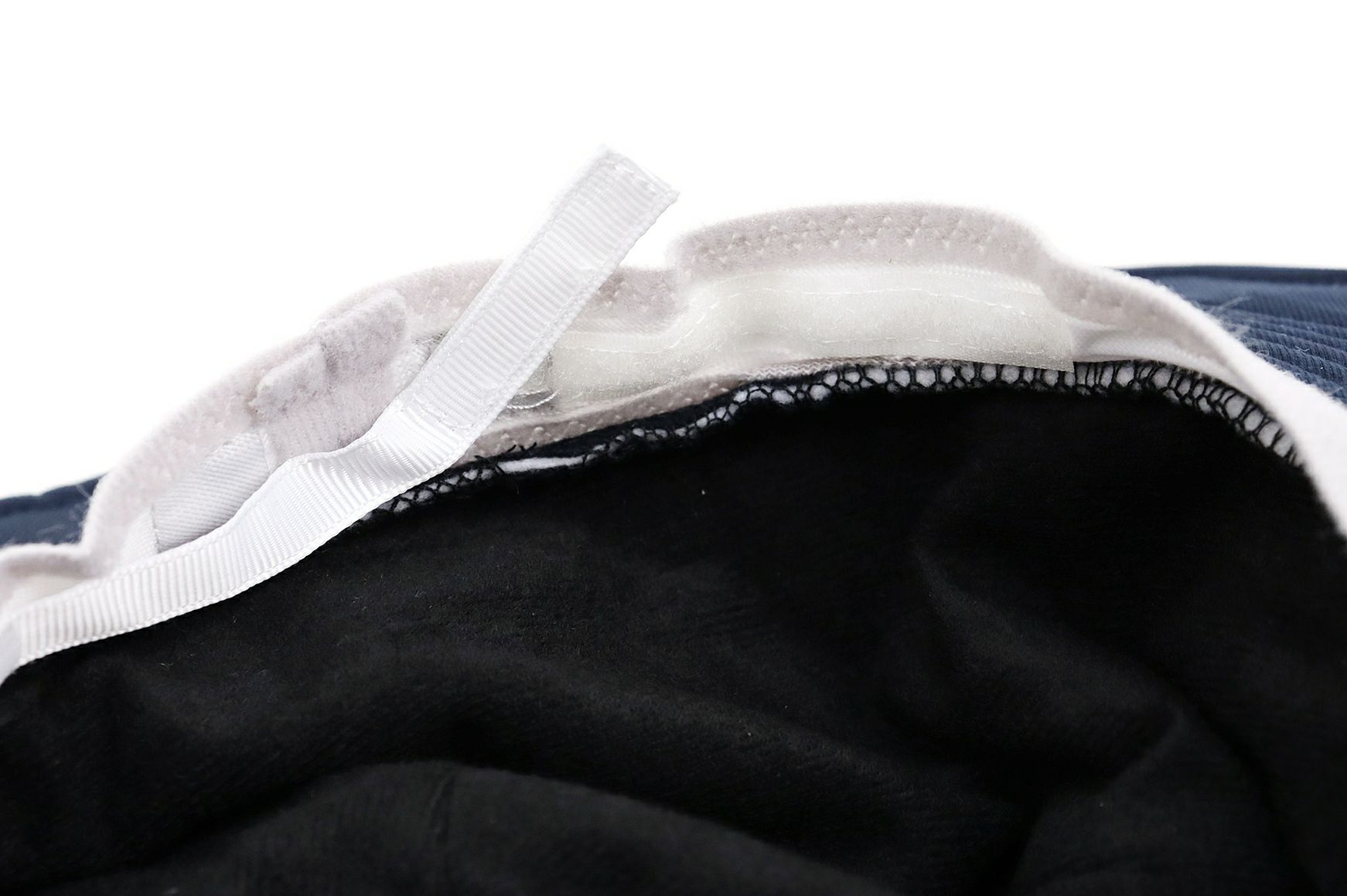 アンパスィのハット