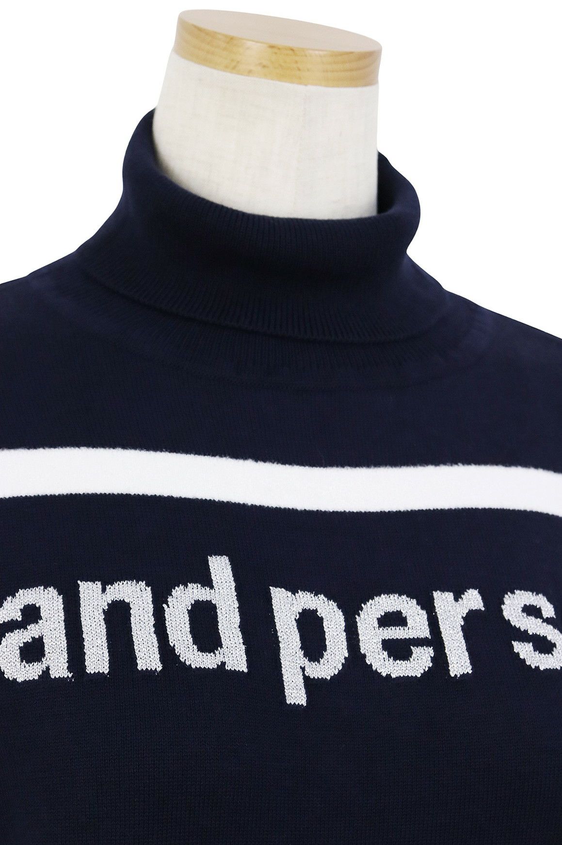 アンパスィのセーター