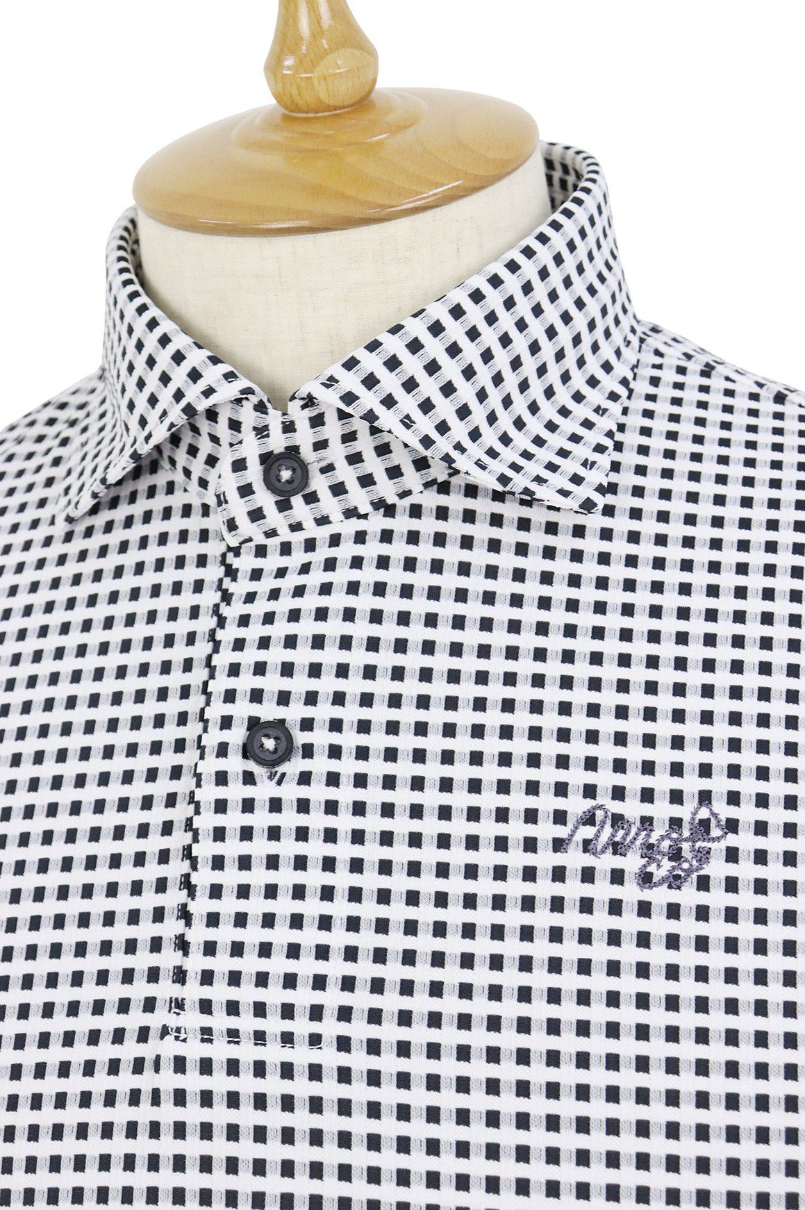 モコのポロシャツ