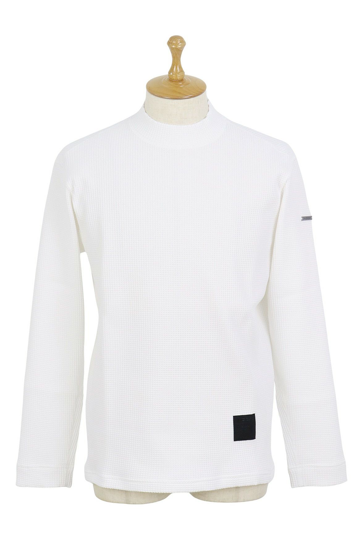 モコのハイネックシャツ