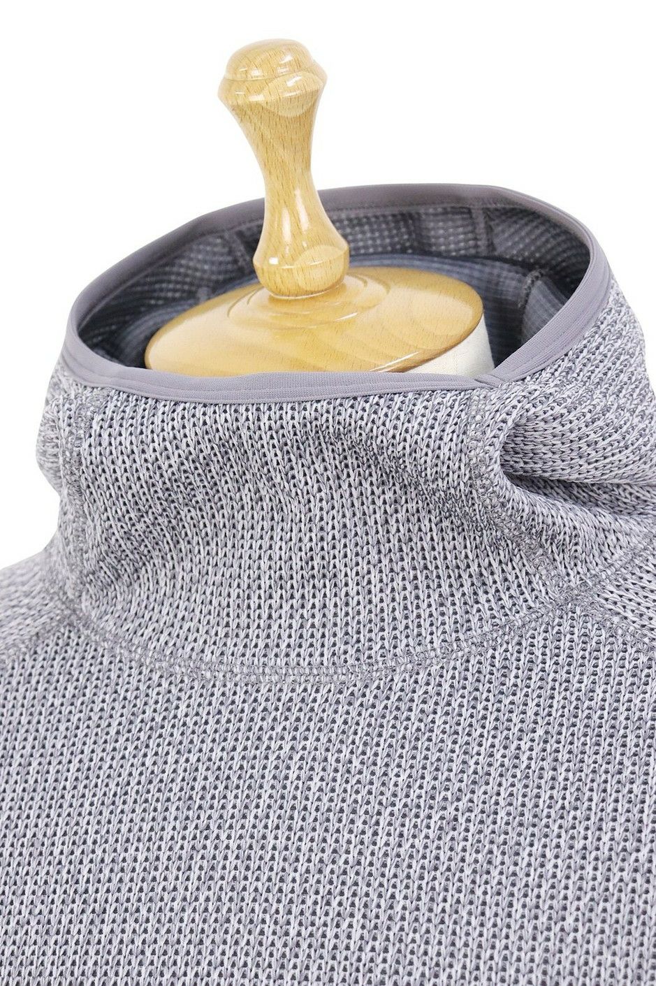 モコのパーカー