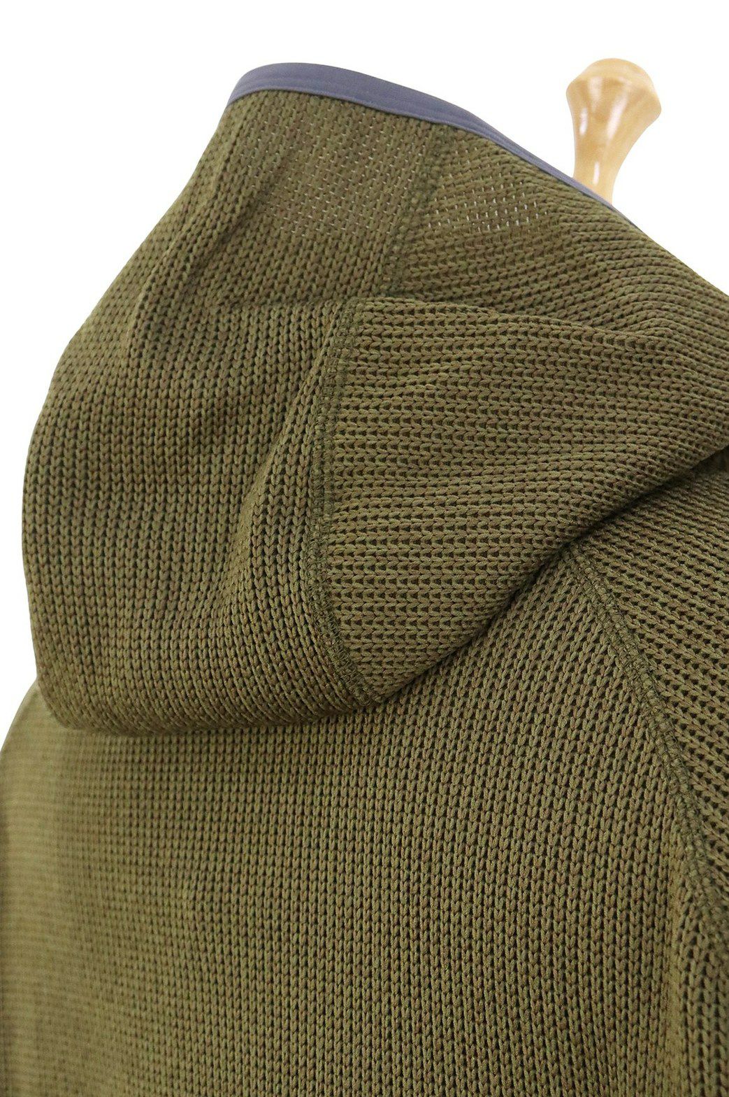 モコのパーカー