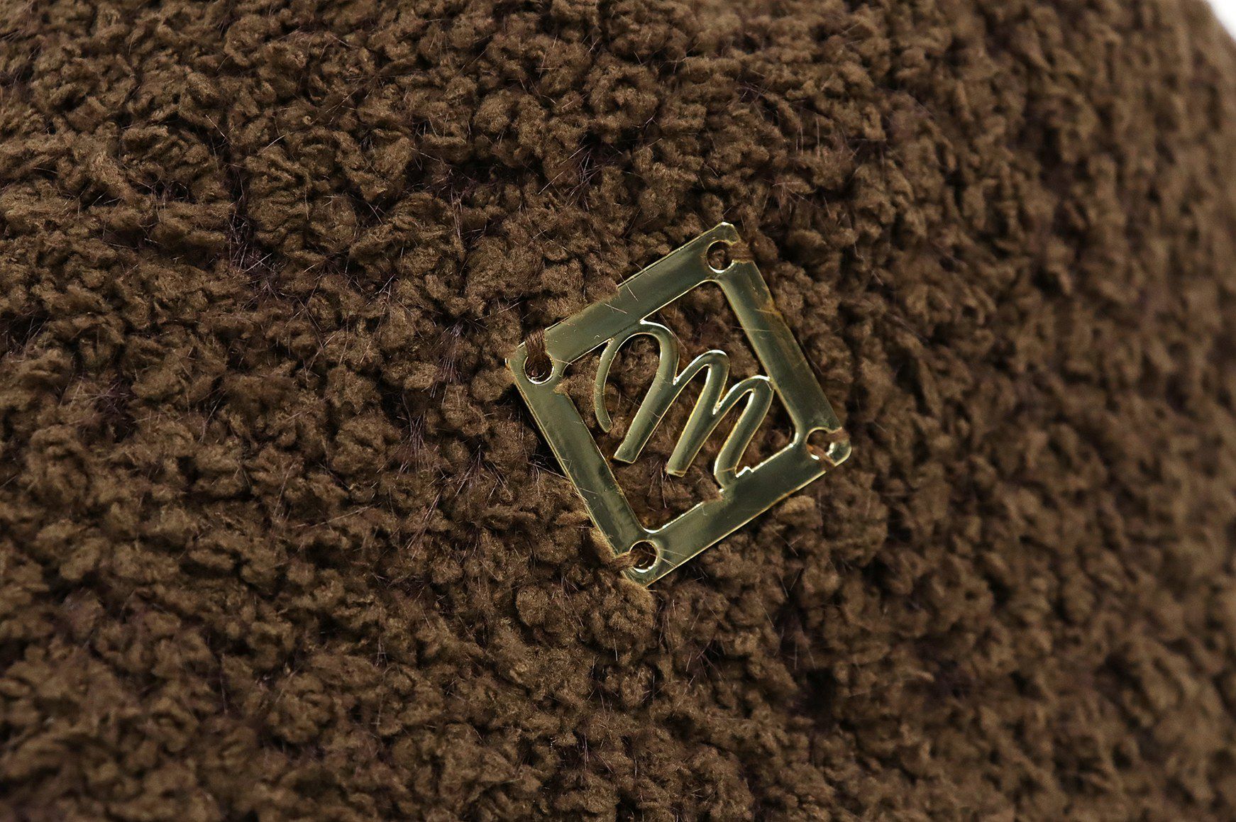 モナデルソルのハット