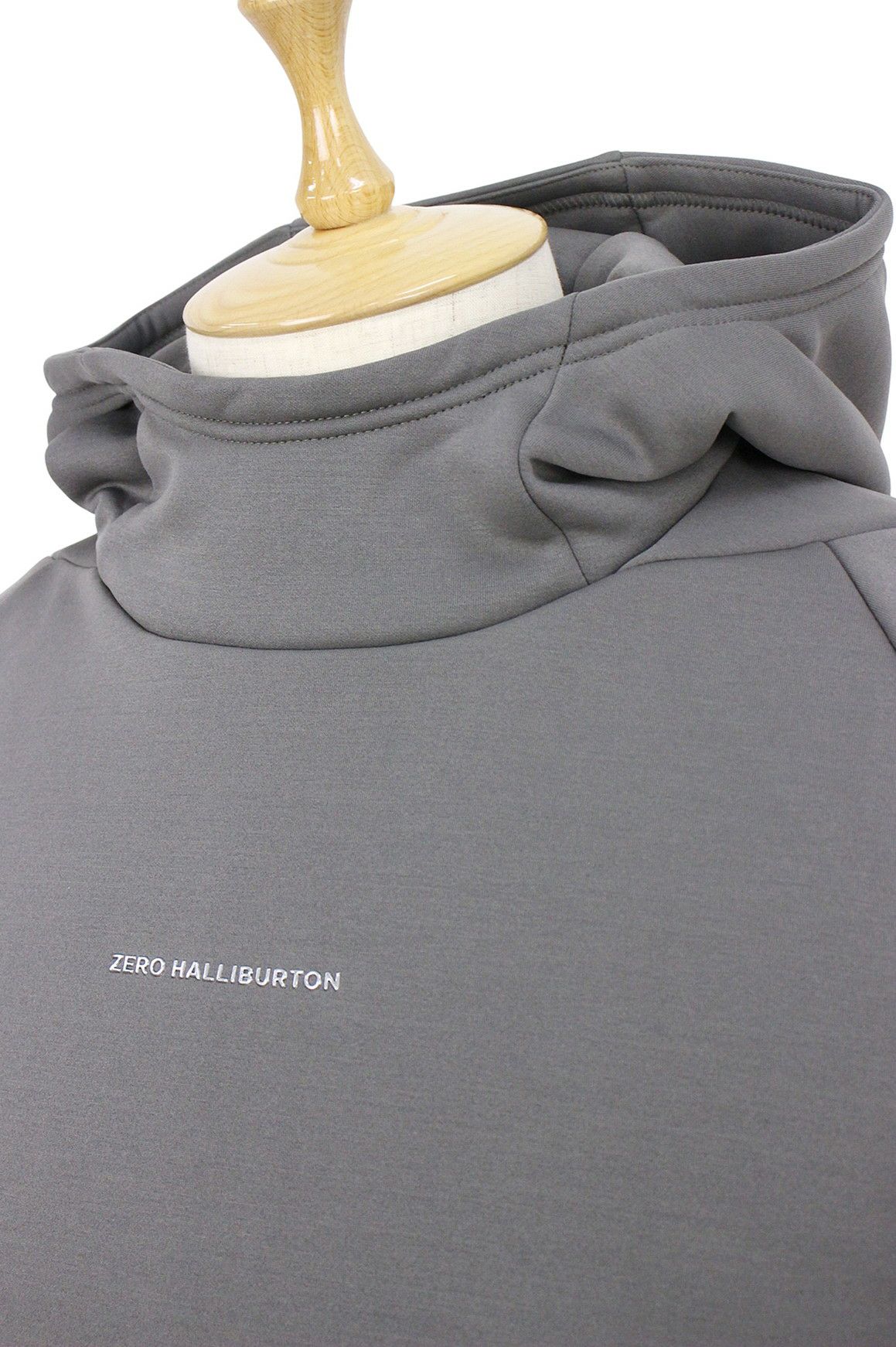 ゼロハリバートンゴルフのパーカー