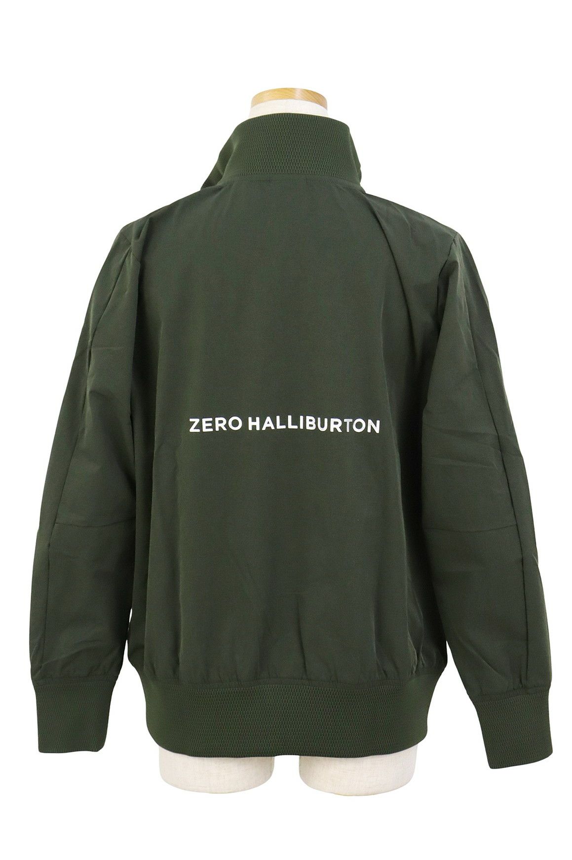 ゼロハリバートンゴルフのブルゾン