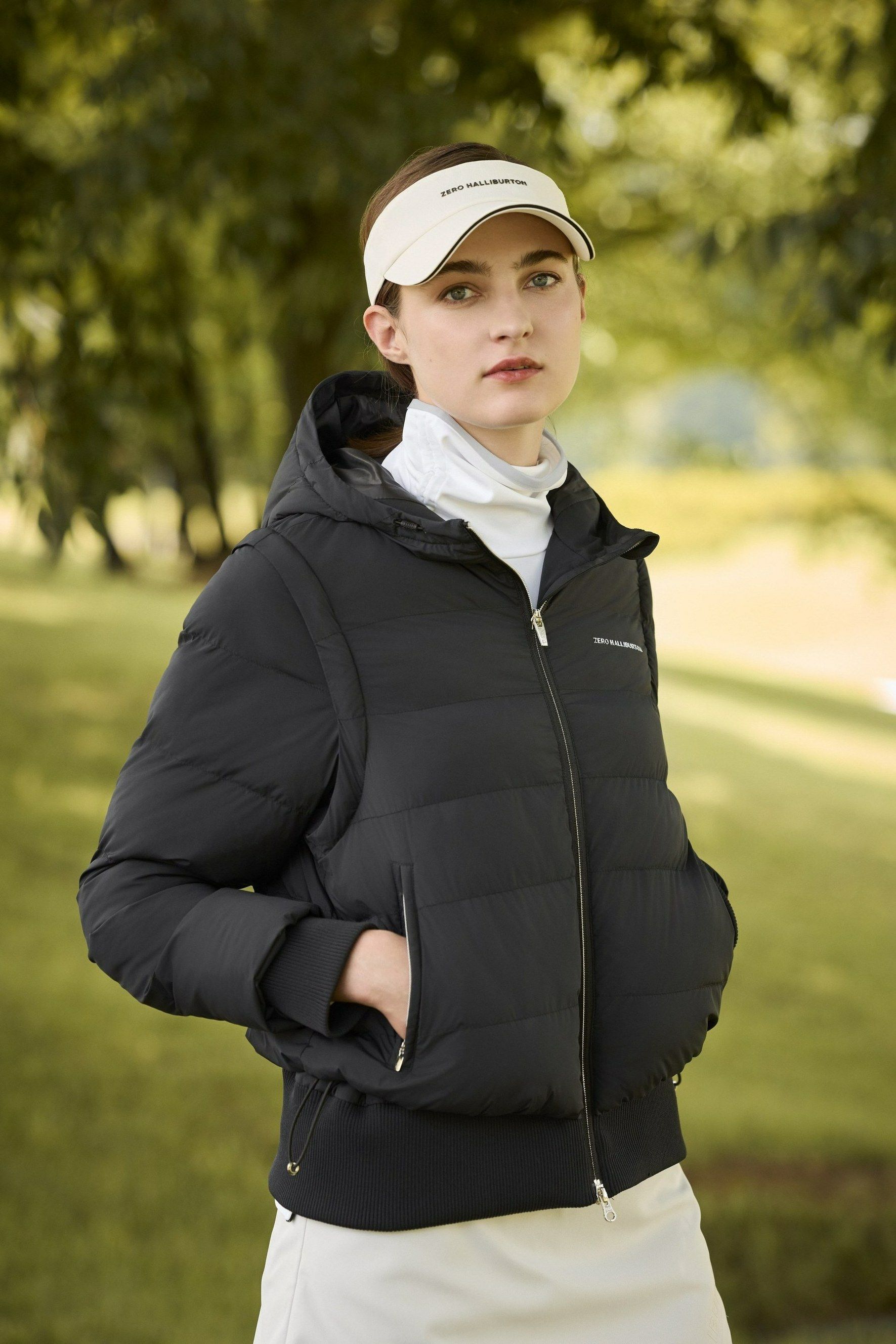 ゼロハリバートンゴルフのハイネックシャツ