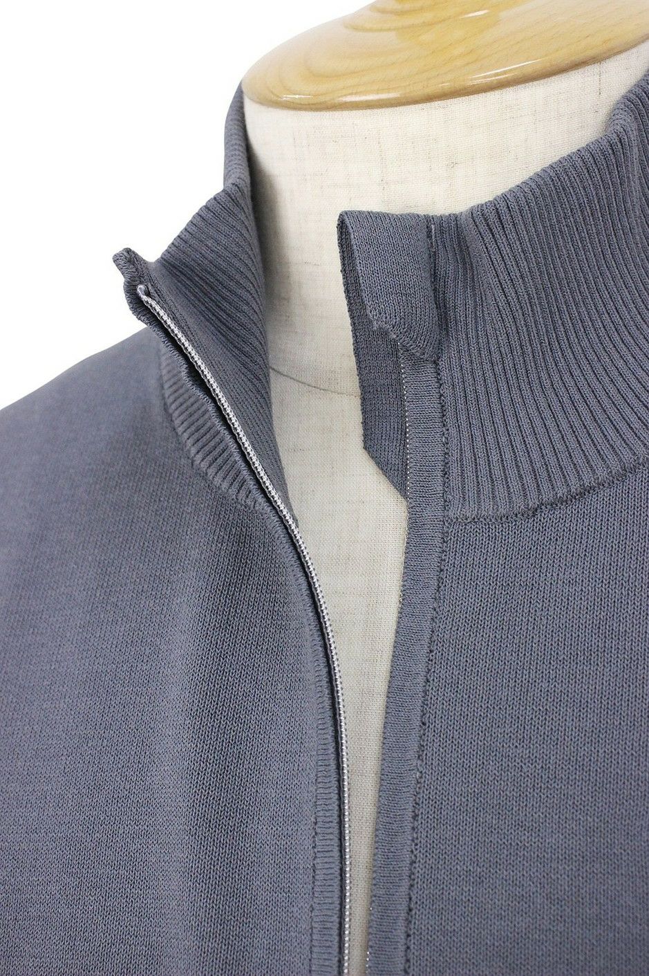 ゼロハリバートンゴルフのセーター