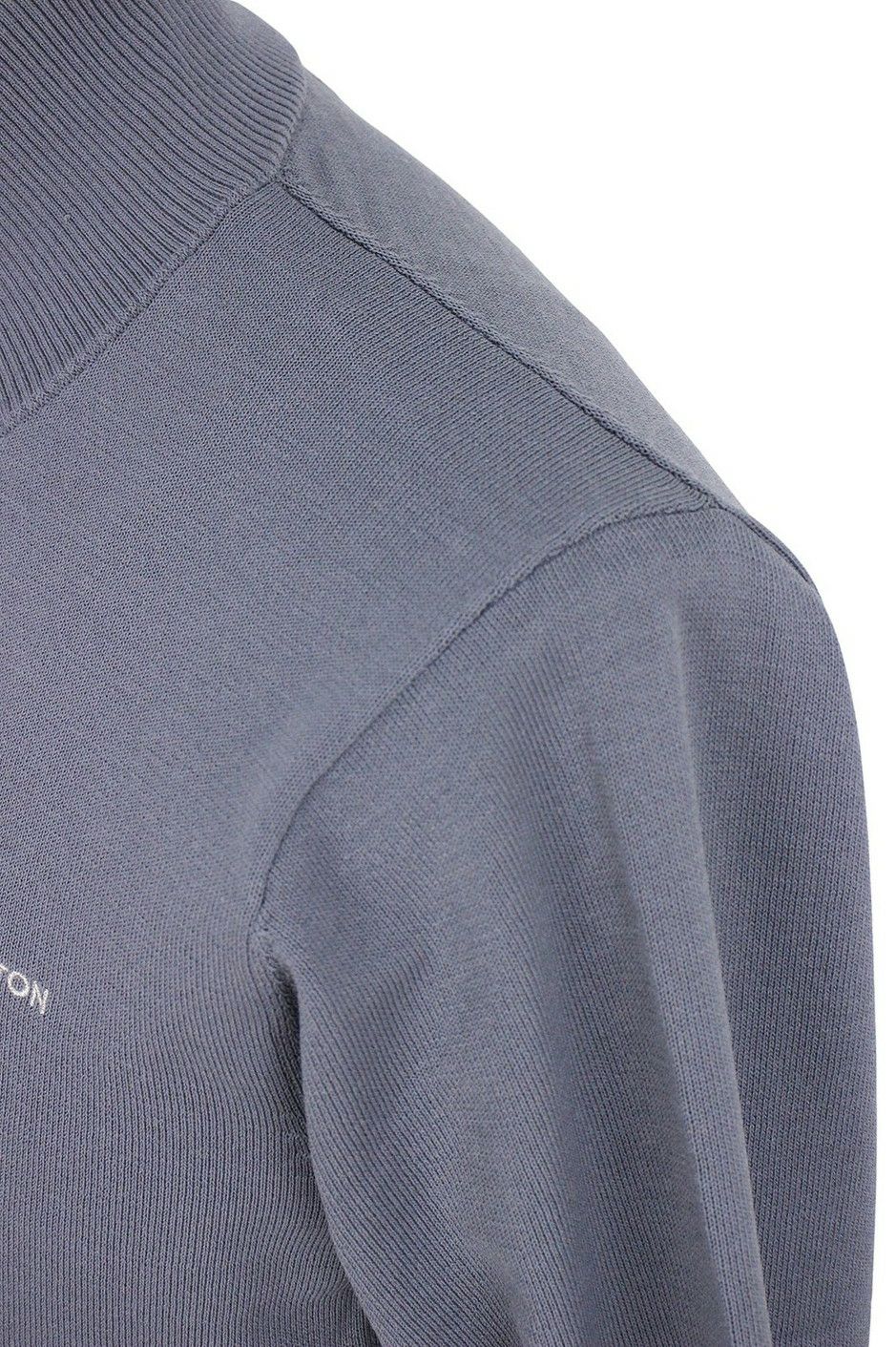 ゼロハリバートンゴルフのセーター