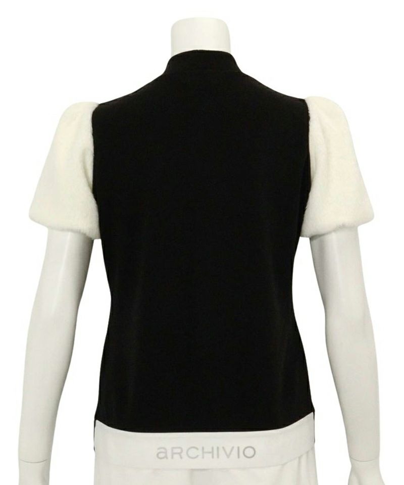 アルチビオのハイネックシャツ