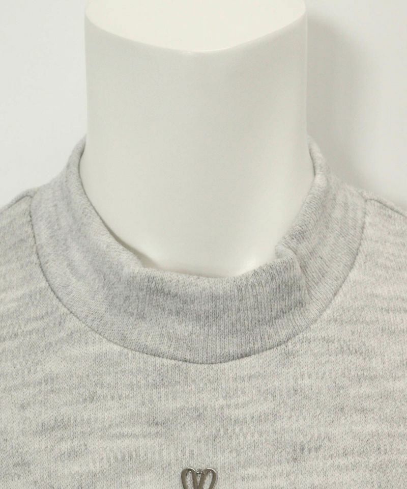 アルチビオのハイネックシャツ