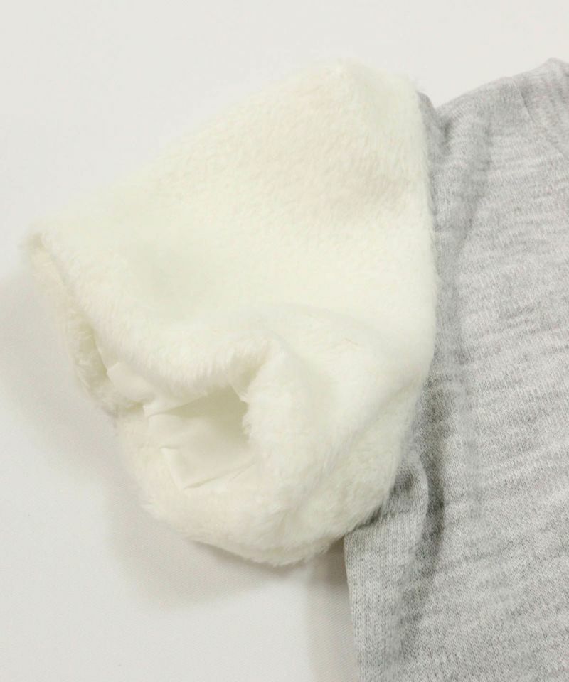 アルチビオのハイネックシャツ