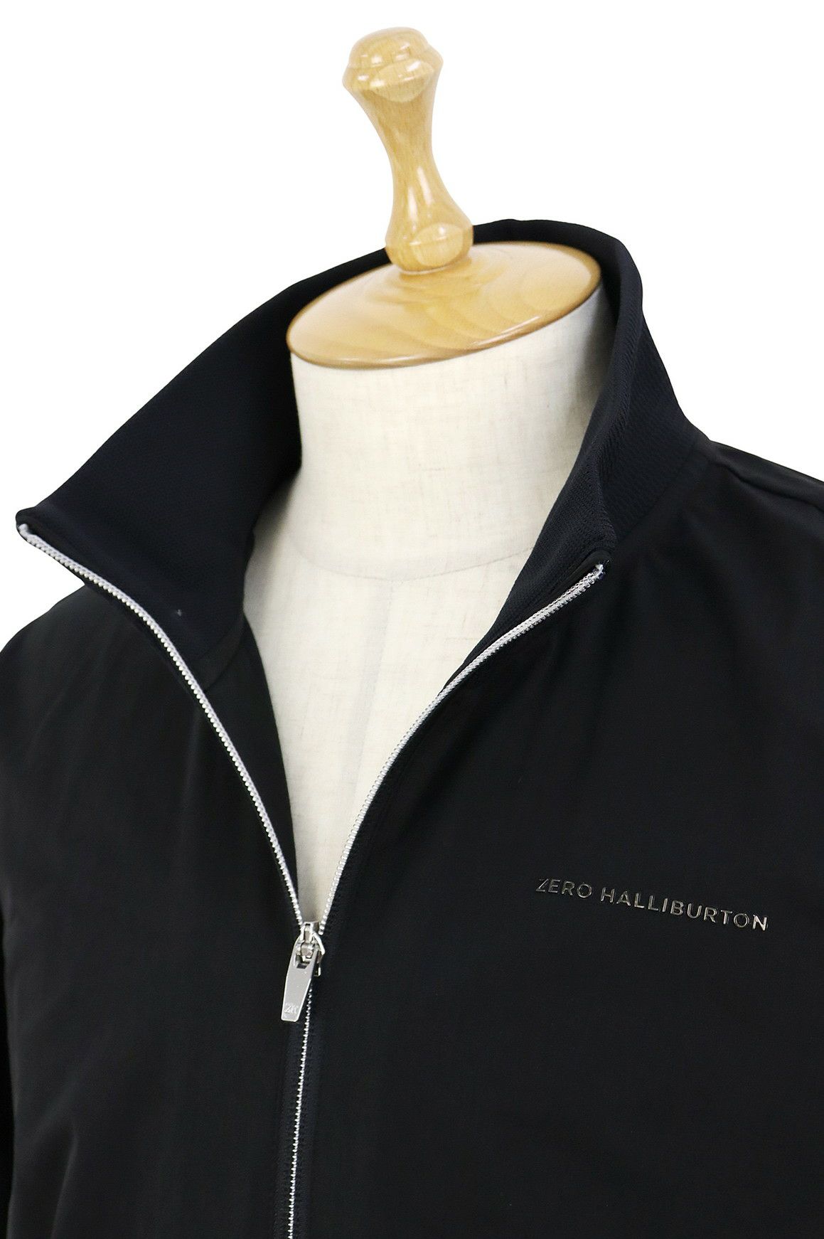 ゼロハリバートンゴルフのブルゾン