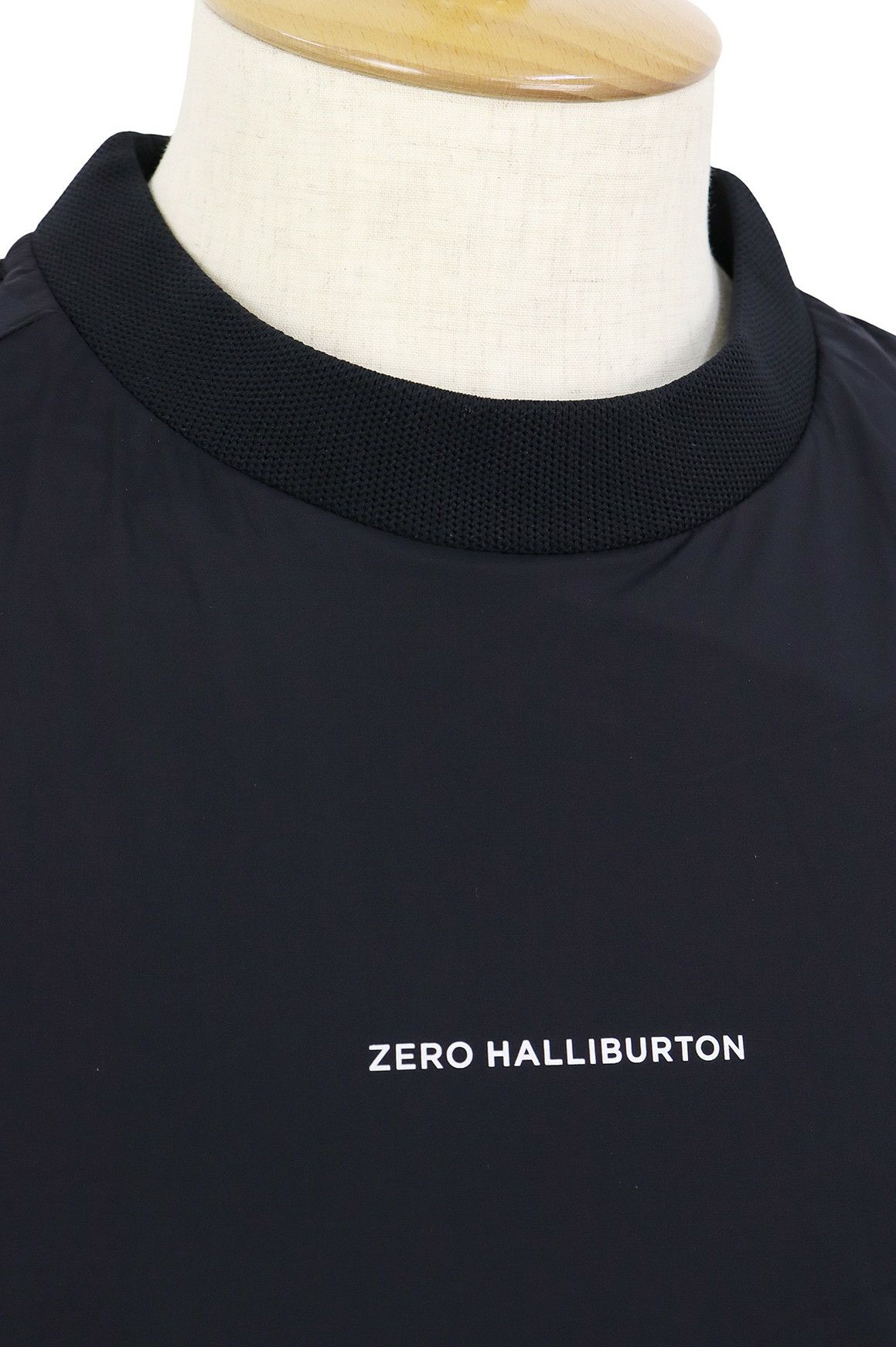 ゼロハリバートンゴルフのブルゾン