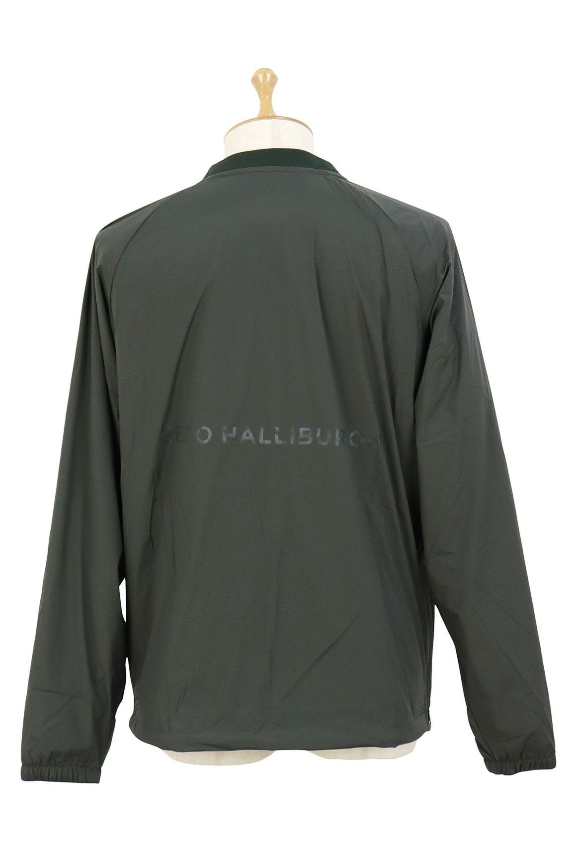 ゼロハリバートンゴルフのブルゾン