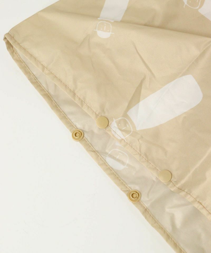 スタジオピッコーネのレインコート