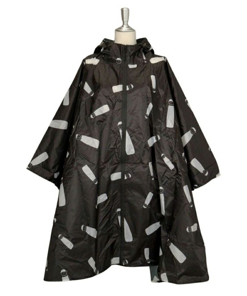 スタジオピッコーネのレインコート
