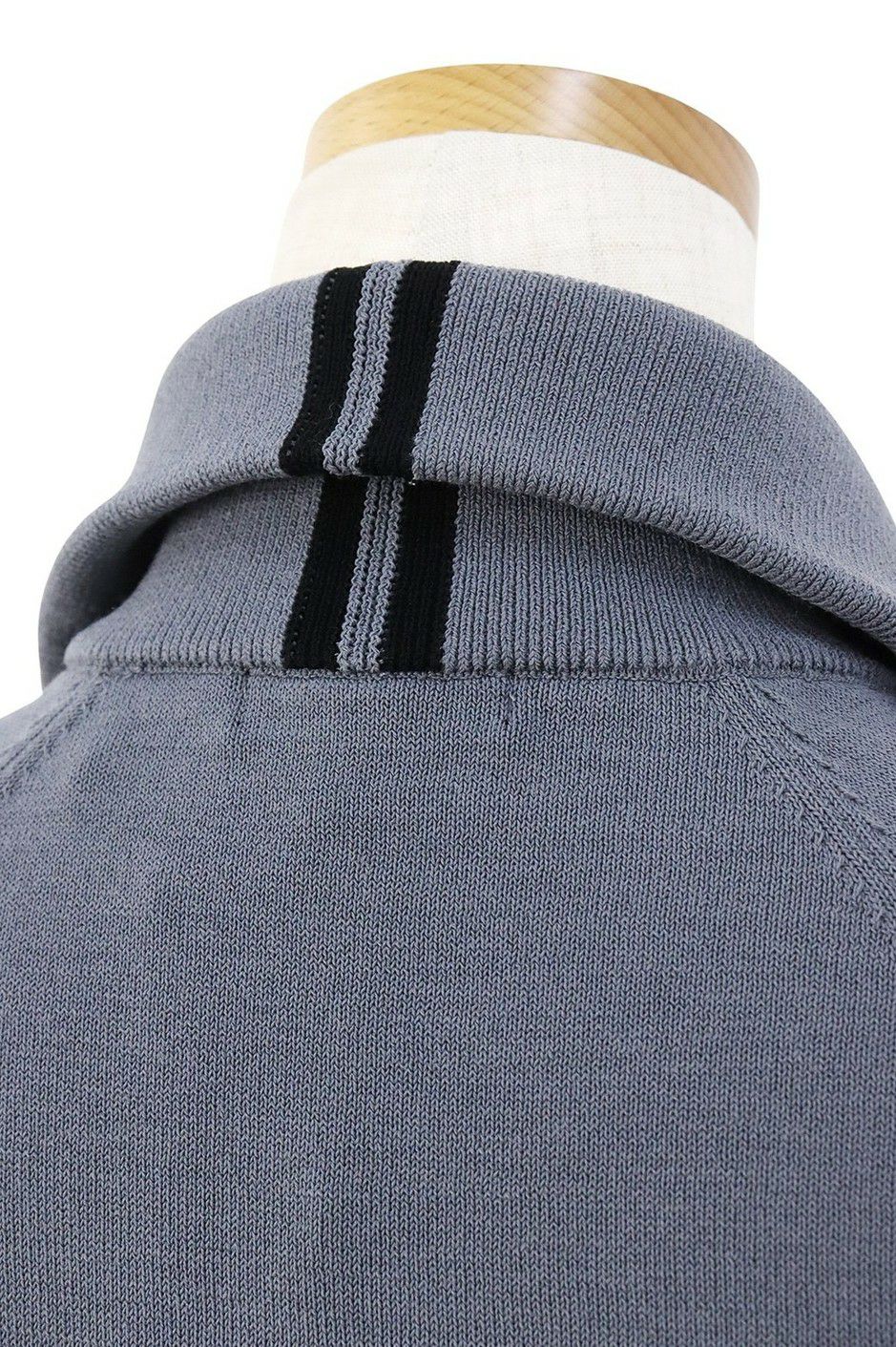 ゼロハリバートンのセーター