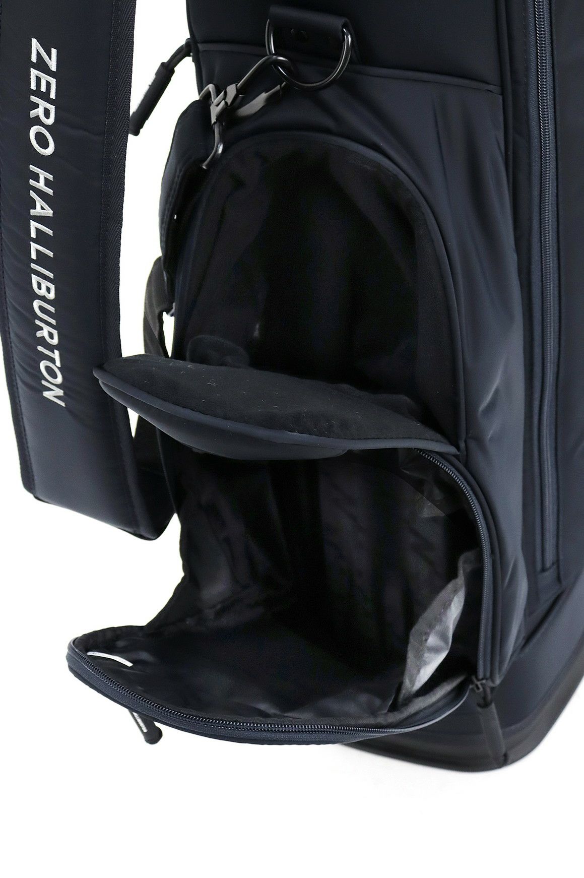 ゼロハリバートンのキャディバッグ