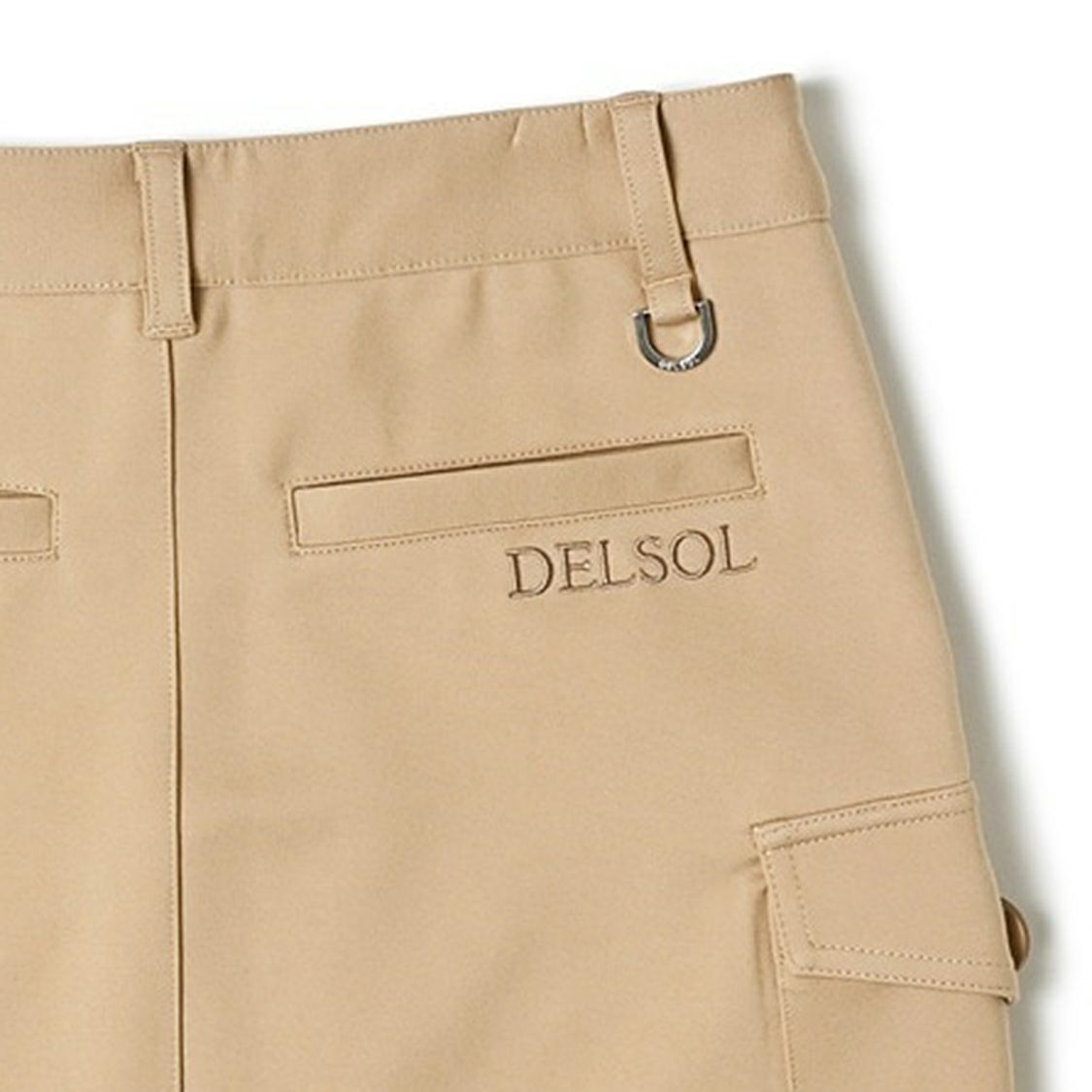 デルソルゴルフのスカート