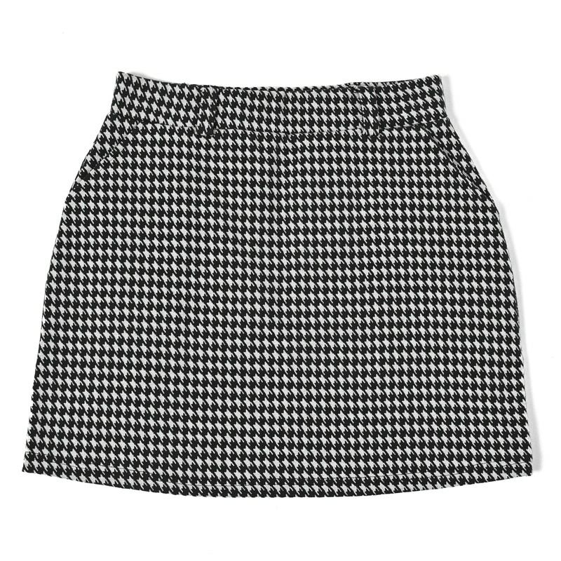 デルソルゴルフのスカート