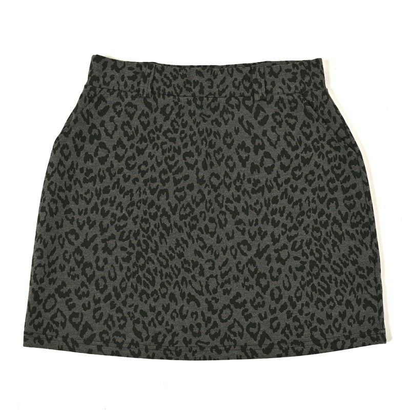 デルソルゴルフのスカート