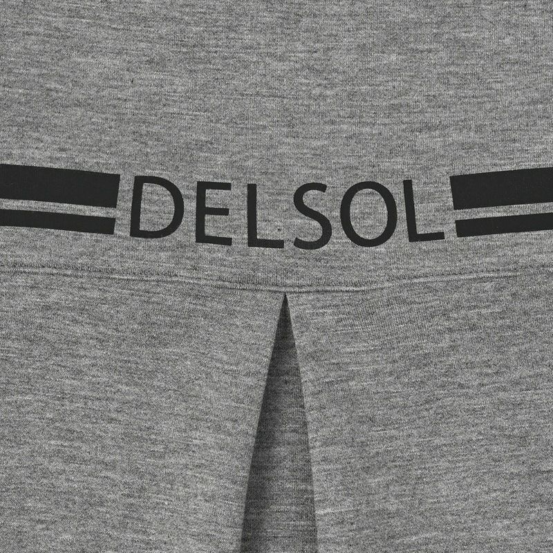 デルソルゴルフのトレーナー