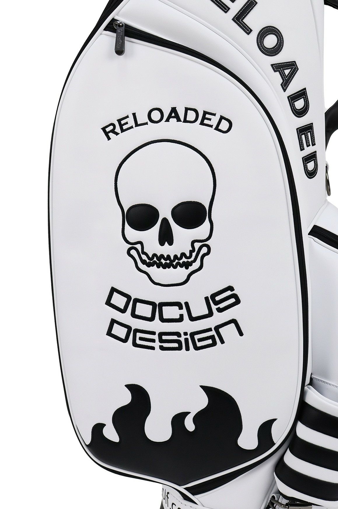 ドゥーカスのキャディバッグ