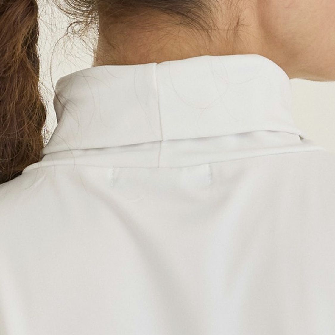 デルソルゴルフのハイネックシャツ