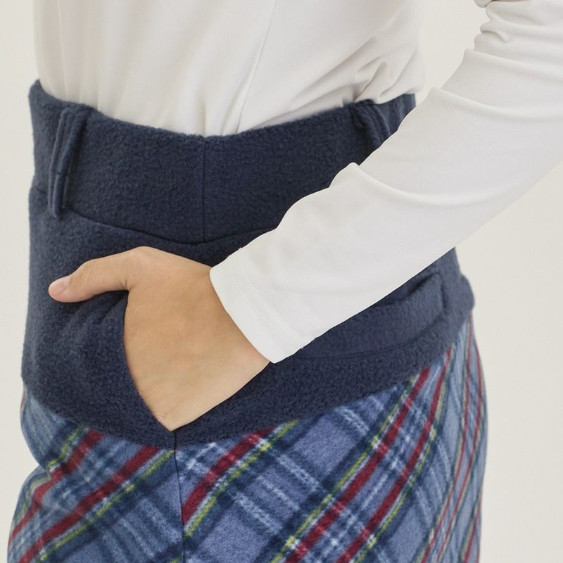 デルソルゴルフのハイネックシャツ