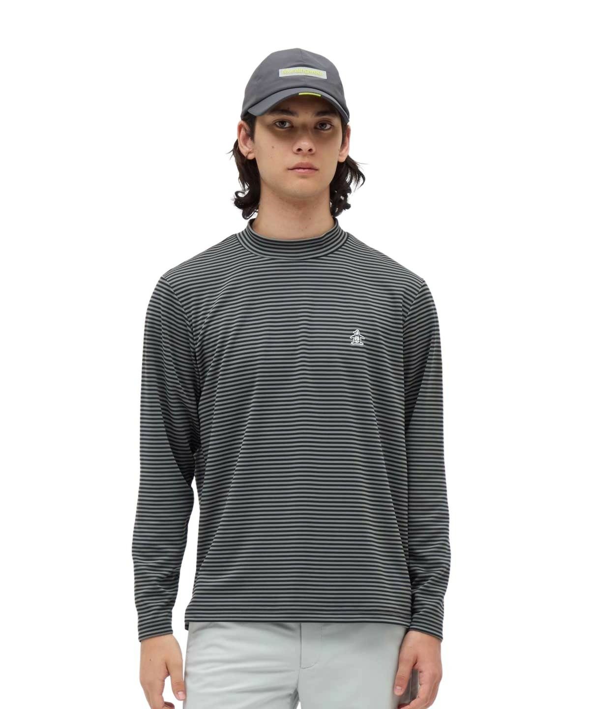 マンシングウエアのハイネックシャツ