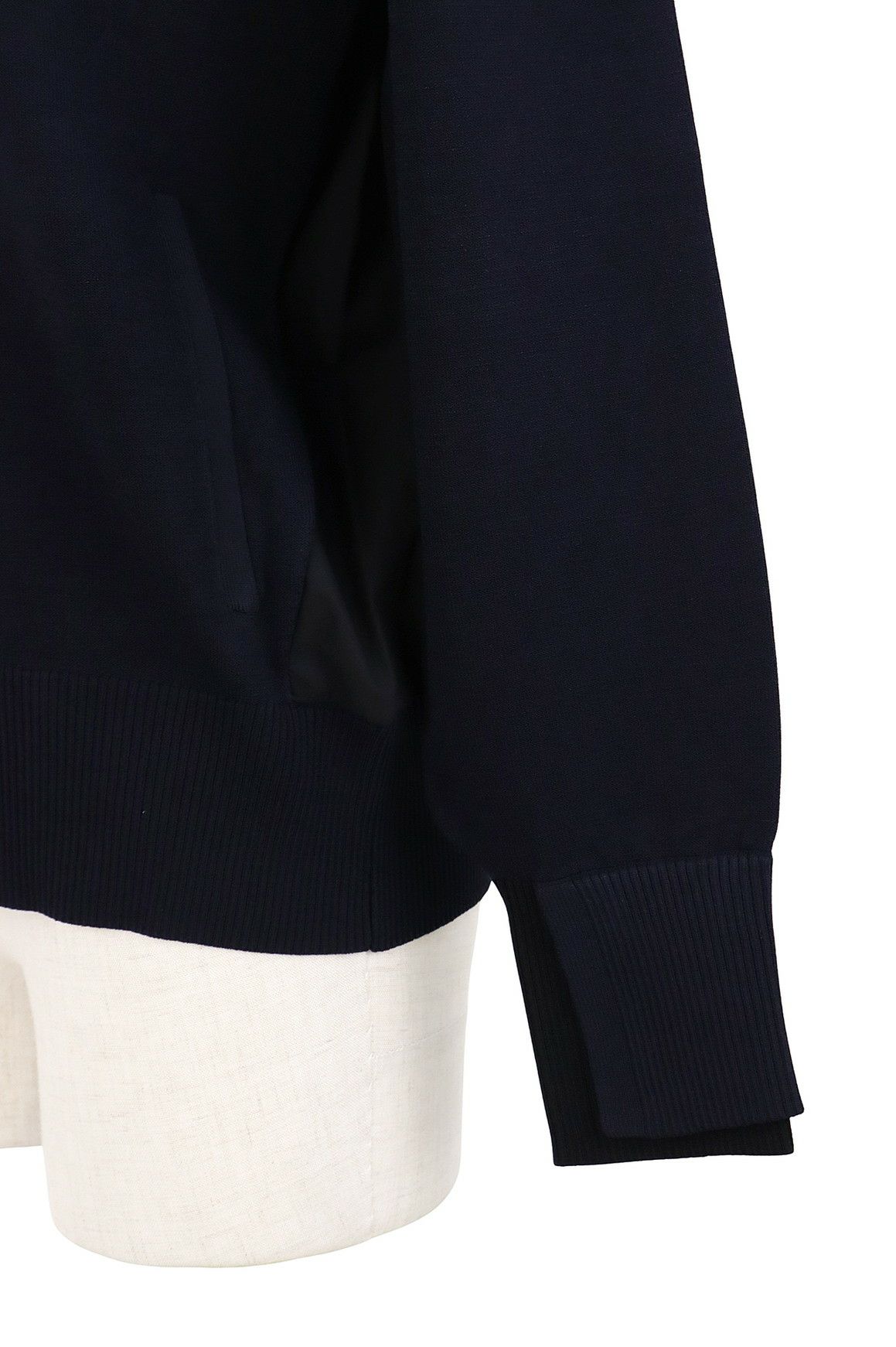 ランバンスポールのブルゾン