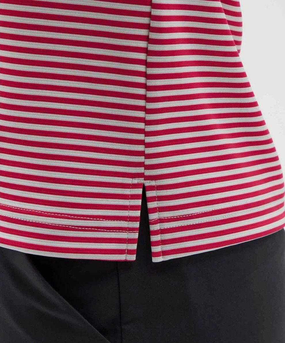 マンシングウェアのハイネックシャツ