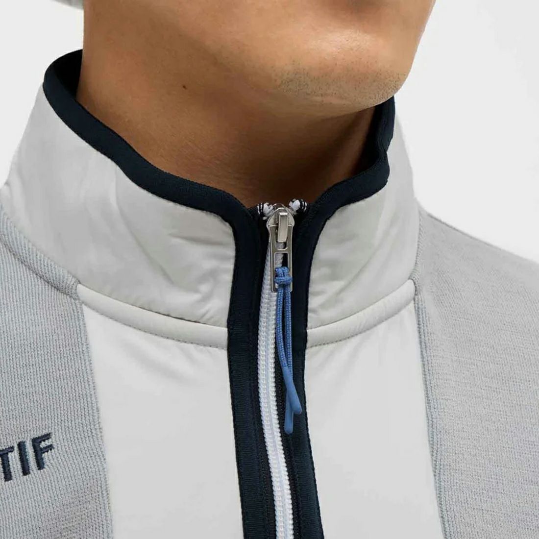 ルコックスポルティフのトレーナー