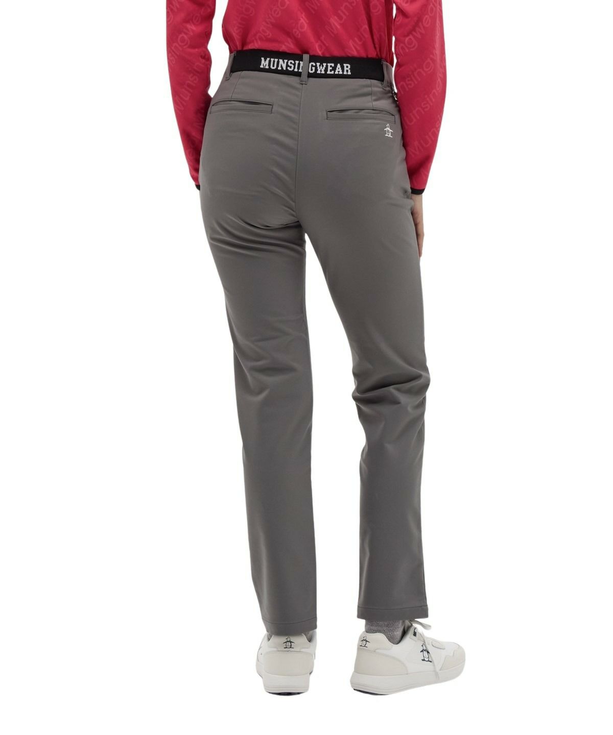 マンシングウェアのパンツ