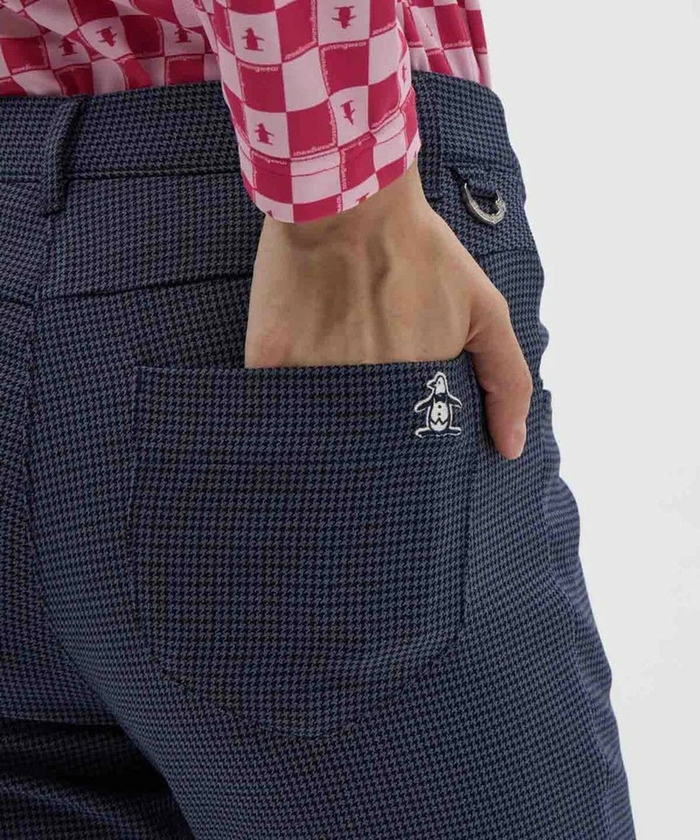 マンシングウェアのパンツ