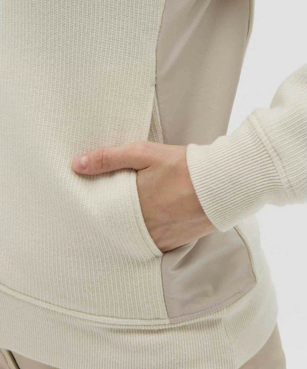 マンシングウェアのパーカー ブルゾン