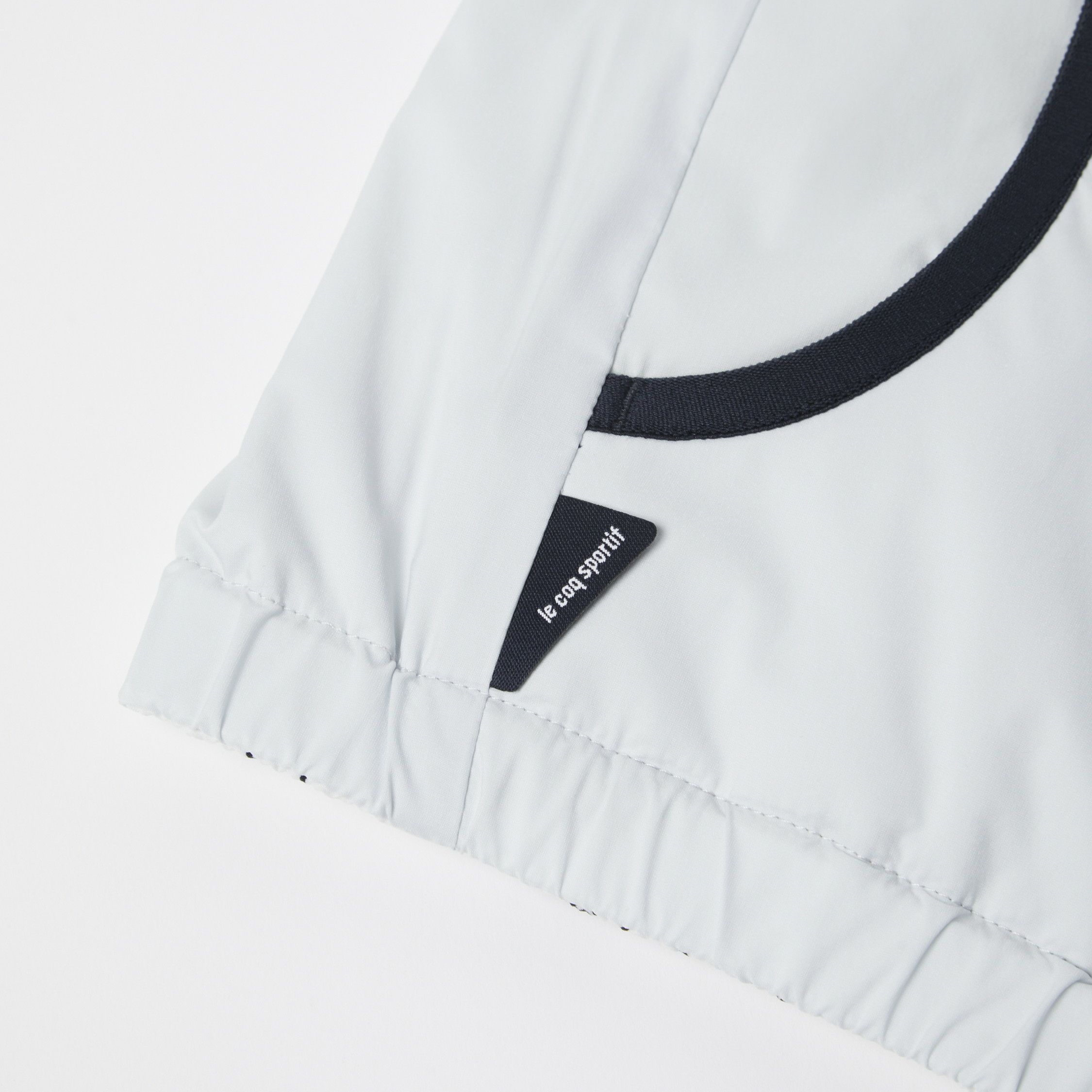 ルコックスポルティフゴルフのブルゾン