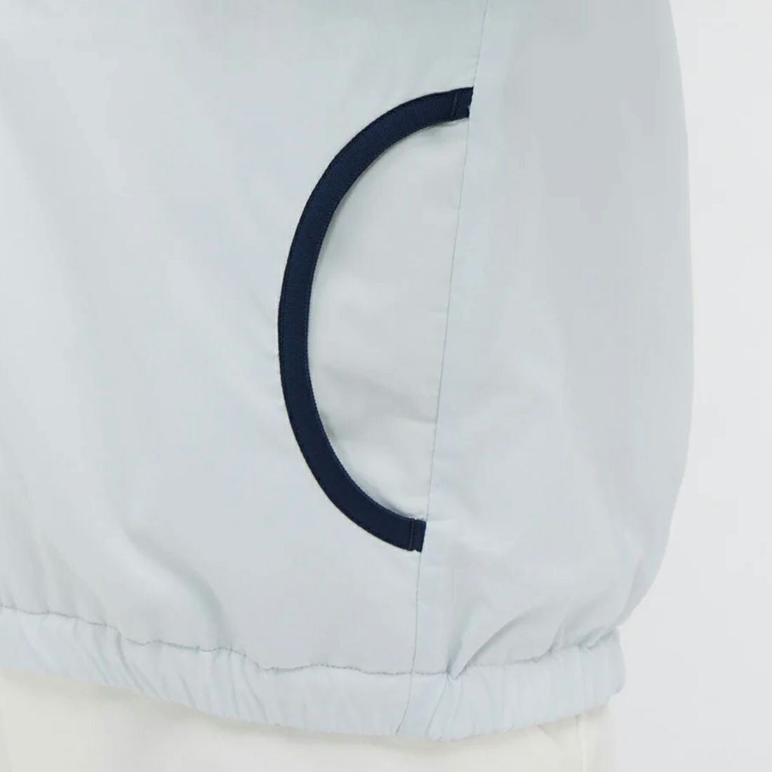 ルコックスポルティフゴルフのブルゾン