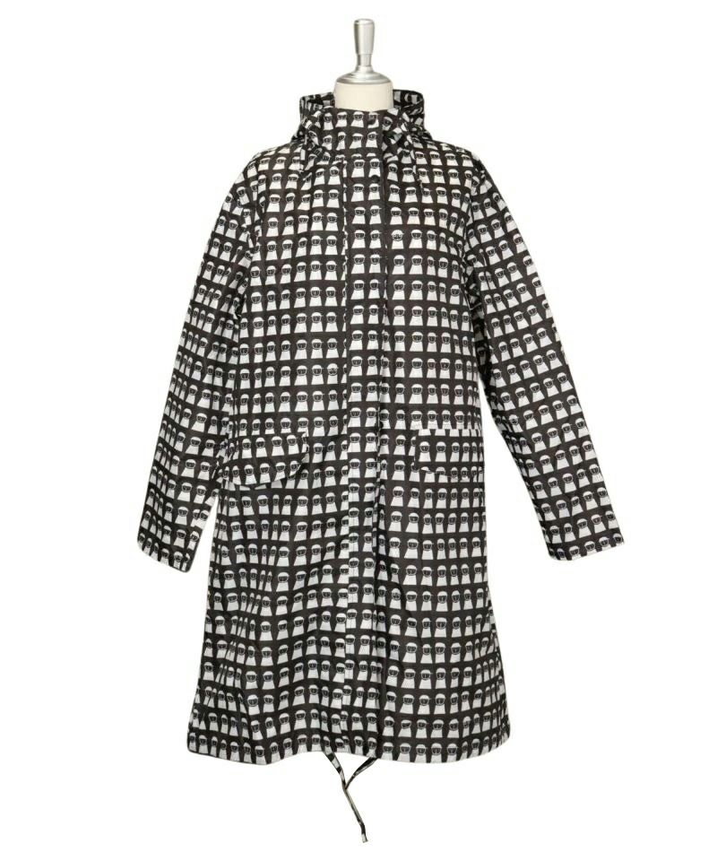 スタジオピッコーネのレインコート