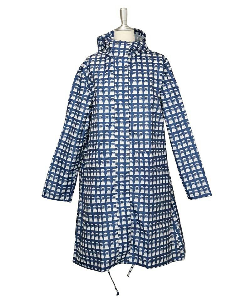 スタジオピッコーネのレインコート