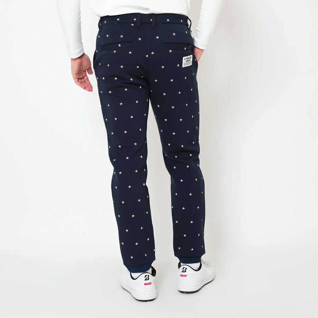 V12のロングパンツ