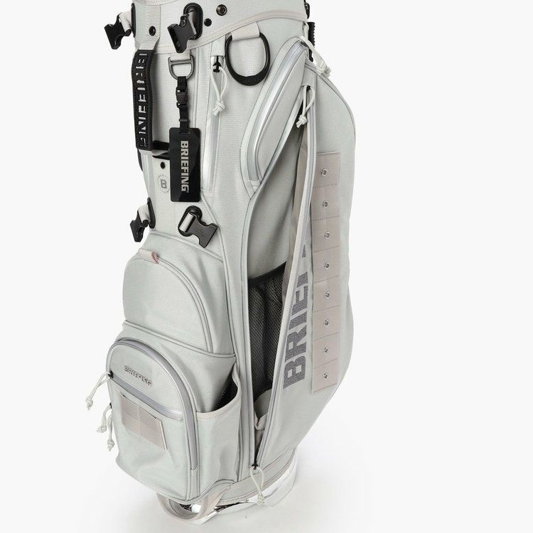 ブリーフィングのキャディバッグ