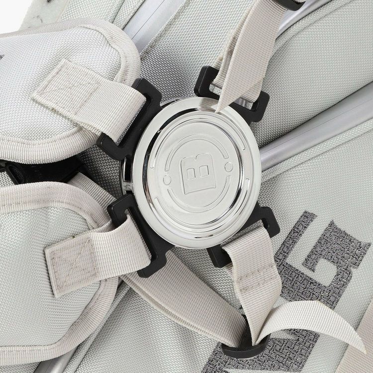 ブリーフィングのキャディバッグ