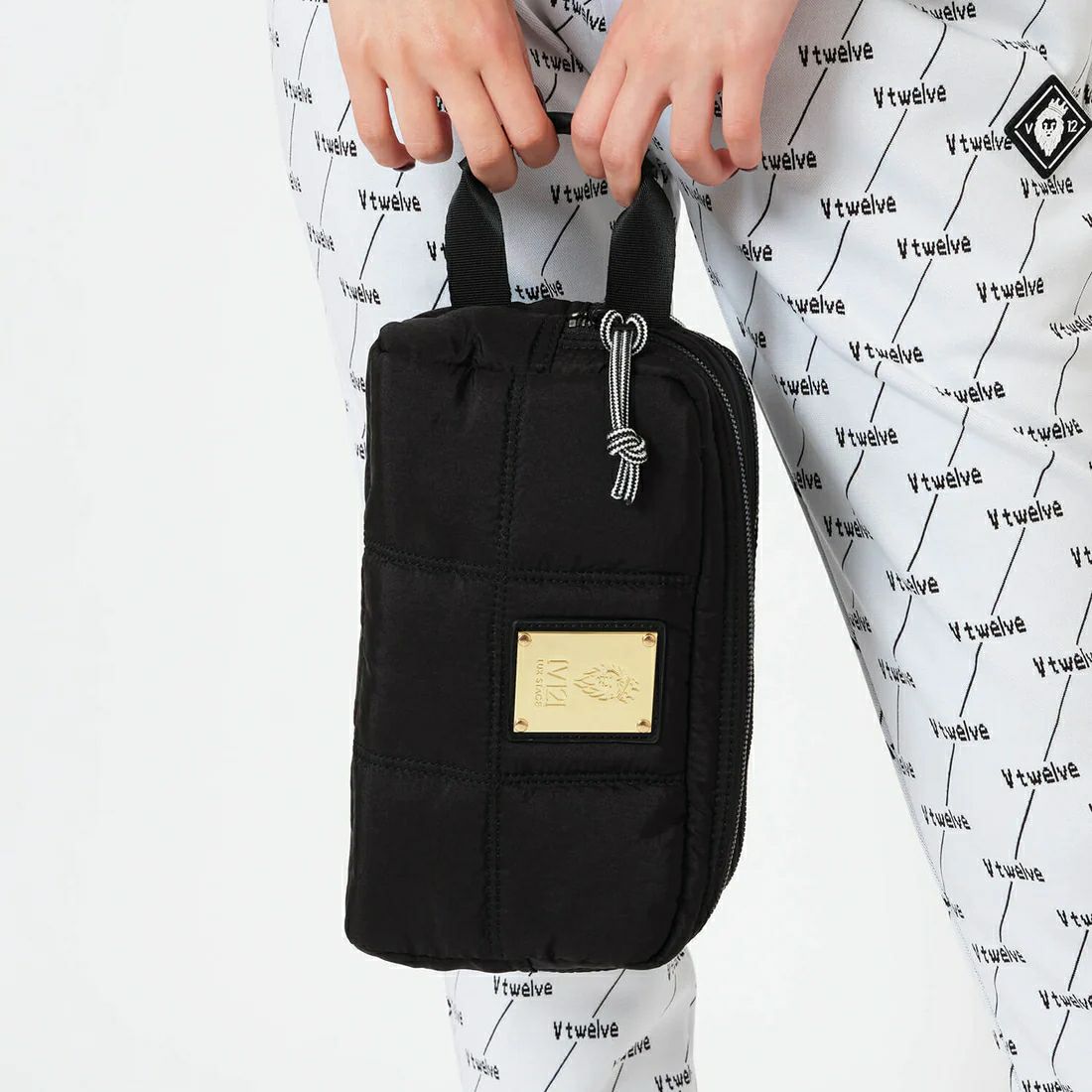 V12のカートポーチ